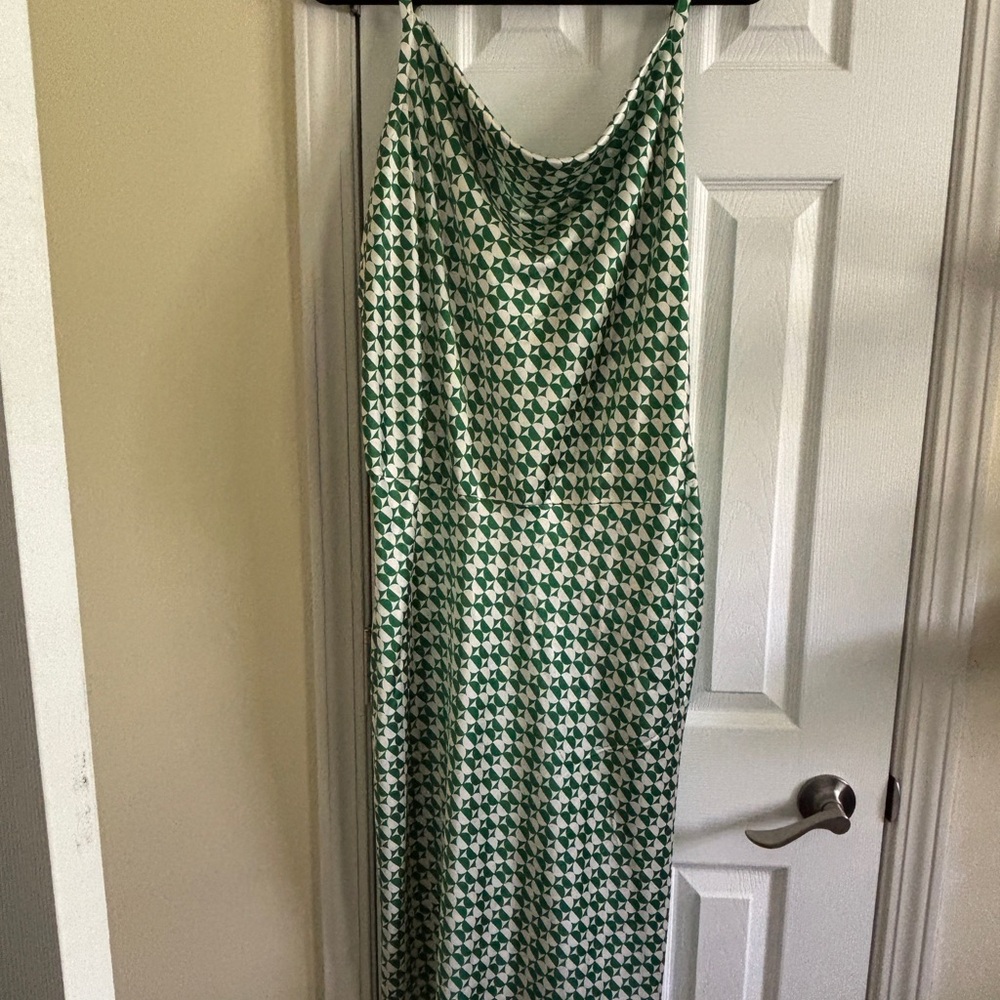 Ava & Viv Green and White Silk Sheath Dress